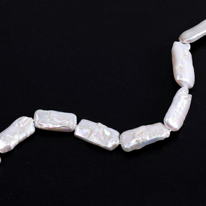 即日発送！淡水パールビーズ 不規則長方形型 10×28mm 天然素材（1ヶ）