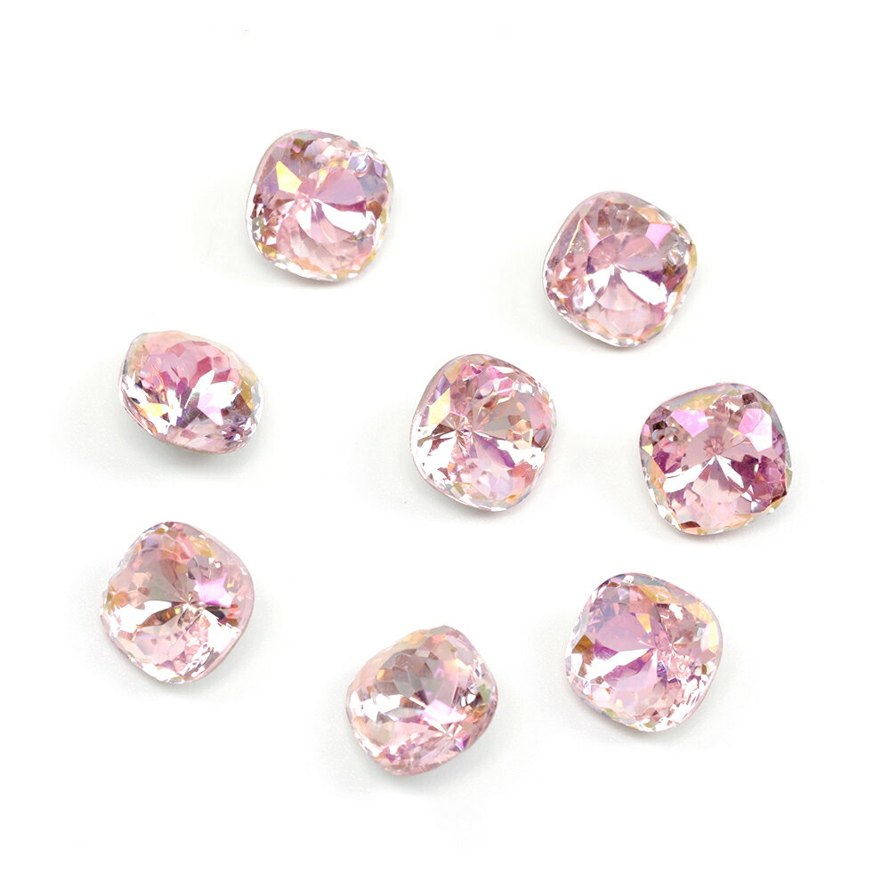 即日発送！ガラスストーン Vカット スクエア型 ビジューパーツ ネイルパーツ ストーンデコパーツ ガラス製 約8×8mm（6ヶ）