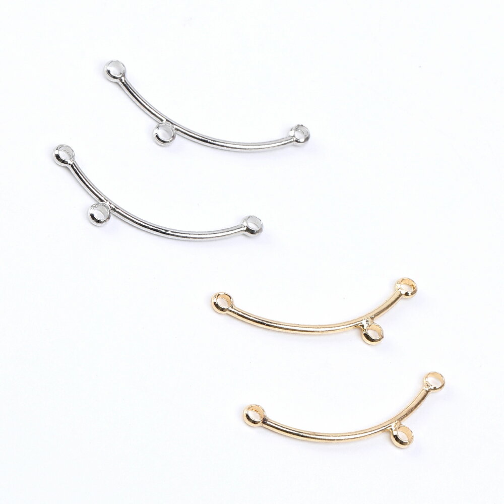 コネクターチャーム 金属パーツカーブ スティック 3カン付き約 1×24mm（4ヶ）