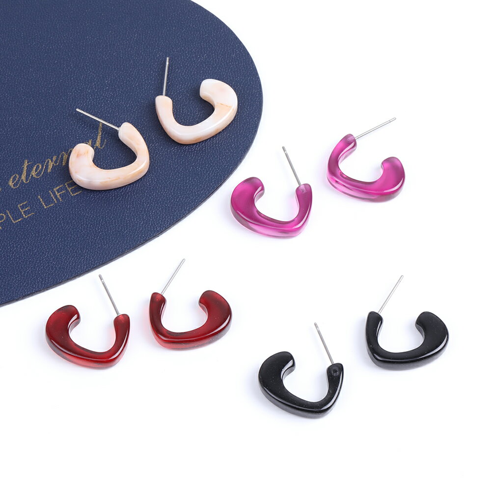 即日発送！樹脂ピアス Cフープ 4×19mm（4ヶ）