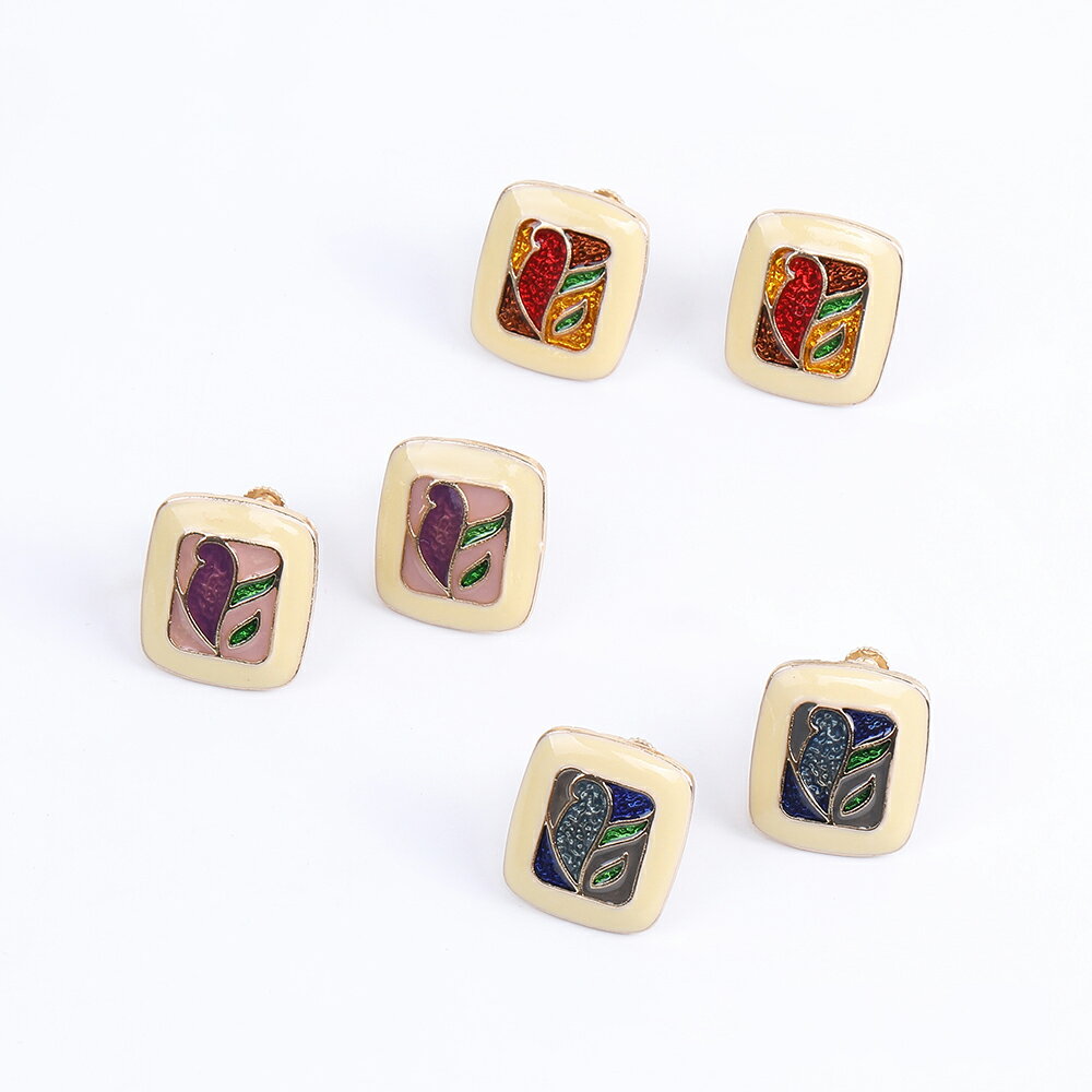 即日発送！デザインイヤリング エポ付きイヤリング チューリップ フラワー 長方形型 17×20mm ゴールド（2ヶ）