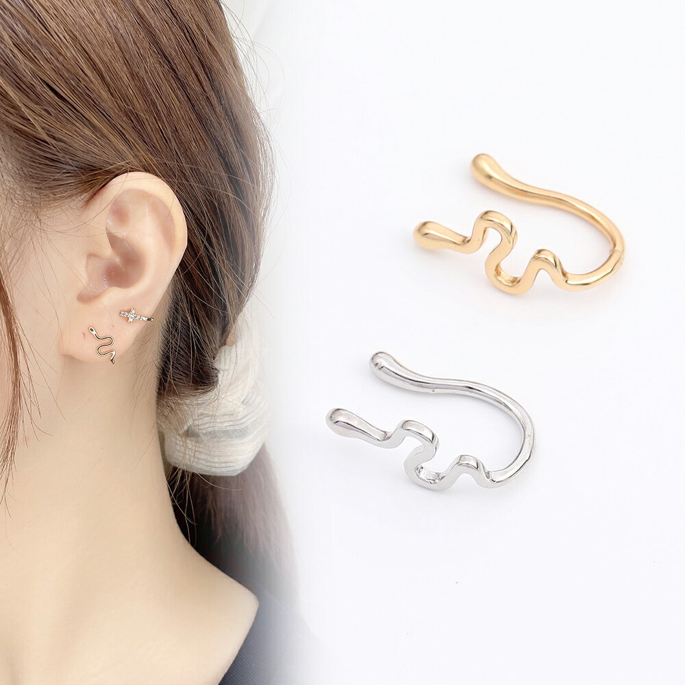 即日発送！イヤーカフ ヘビ型 6×15mm（2ヶ）