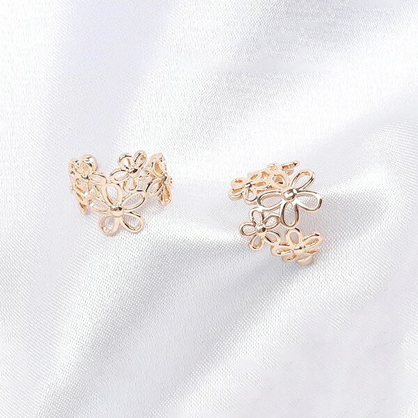 即日発送！高品質イヤーカフ フラワーイヤーカフ 11.5×13mm 片耳用（1ヶ）