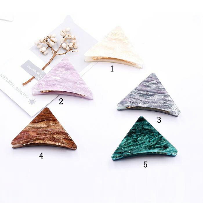 即日発送！バンスクリップ アクリル三角 ヘアアクセサリー ゴールドラメ入り※メール便不可