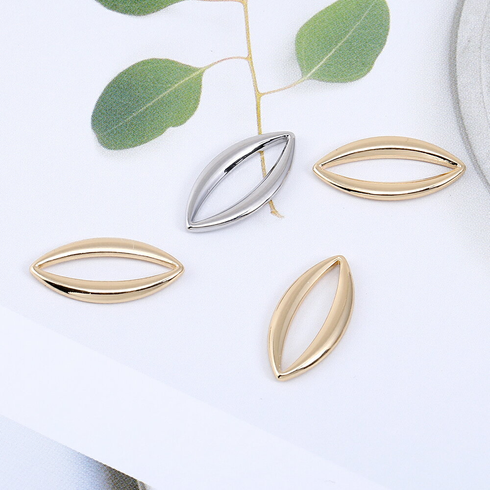 即日発送！フレームチャーム ホースアイ 約9×18mm（4ヶ）