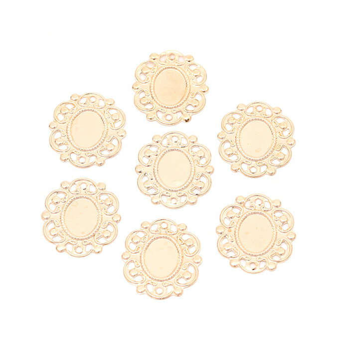 仕　様 サイズ約18×20mm内径約7×9mm材　質鉄製重さ約8g/袋 入　数 20ヶ 注意事項 商品の一部には、生産過程上において、歪み・メッキムラ・色ムラ・サビ・多少の柄ずれなどある場合があります。ご返品とご交換は出来かねますので、予めご了承の上ご購入ください。ご理解・ご協力をお願い申し上げます。