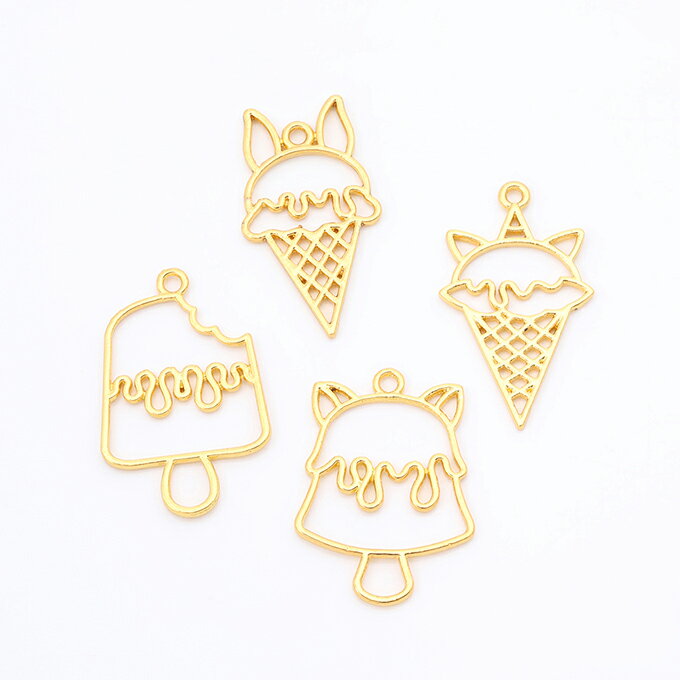 即日発送！レジンフレームチャーム アイスクリームケーキ ゴールド