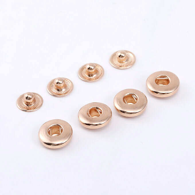 即日発送！マスクピアススナップ式ボタンパーツ スナップ金具 留め金具 9mm＆7mm ゴールド（30セット）