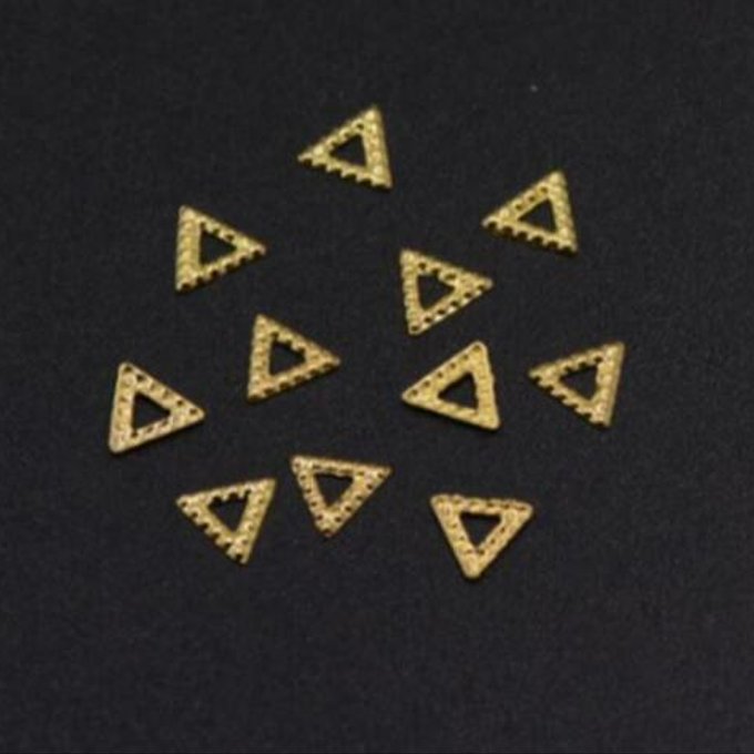 即日発送！ネイルパーツ メタルパーツ 三角フレーム 4.5×4.5mm ゴールド【約480～500ヶ】