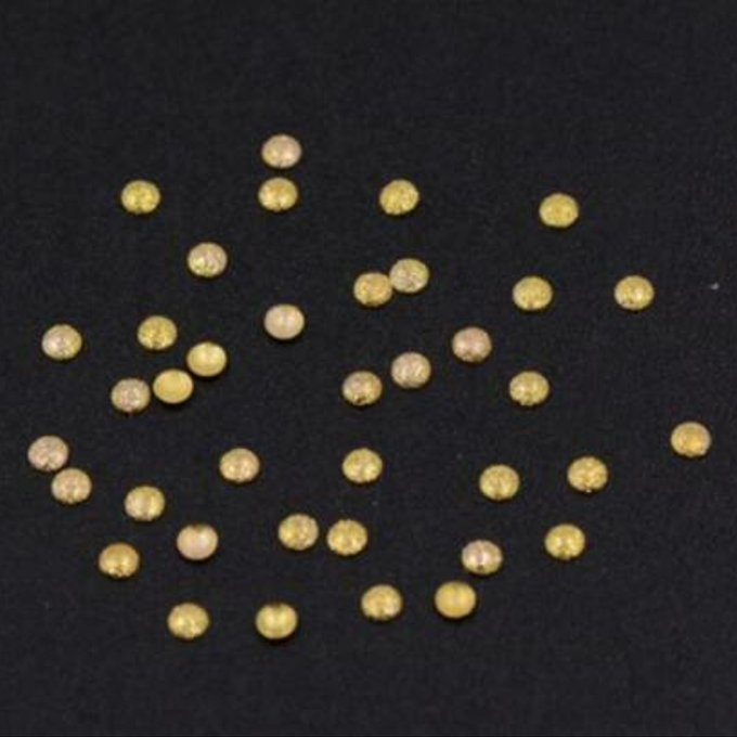 即日発送！ネイルパーツ メタルパーツ スクラブ 丸 2×2mm ゴールド【約480～500ヶ】