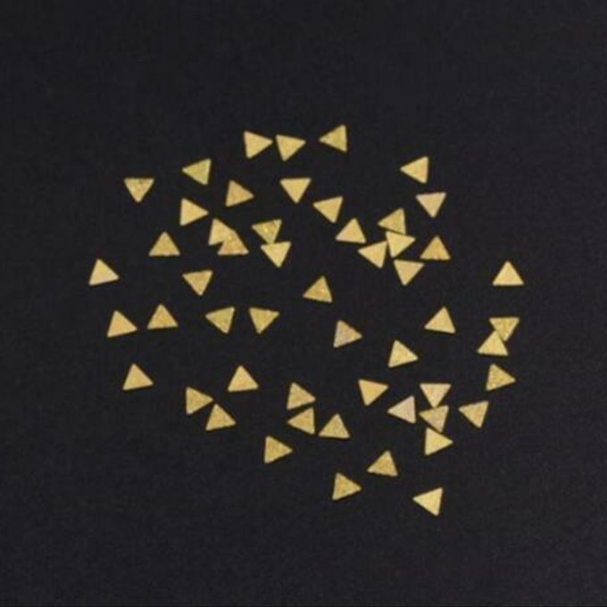 即日発送！ネイルパーツ メタルパーツ スクラブ 三角 3×3mm ゴールド【約480～500ヶ】