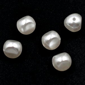 即日発送！ABS製 パールビーズ 不規則 8×7mm ホワイト【40ヶ】