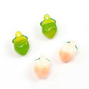 即日発送!樹脂フルーツチャーム ミニチュア果物チャーム 食品サンプルチャーム 桃モチーフ 樹脂製 約9×14mm