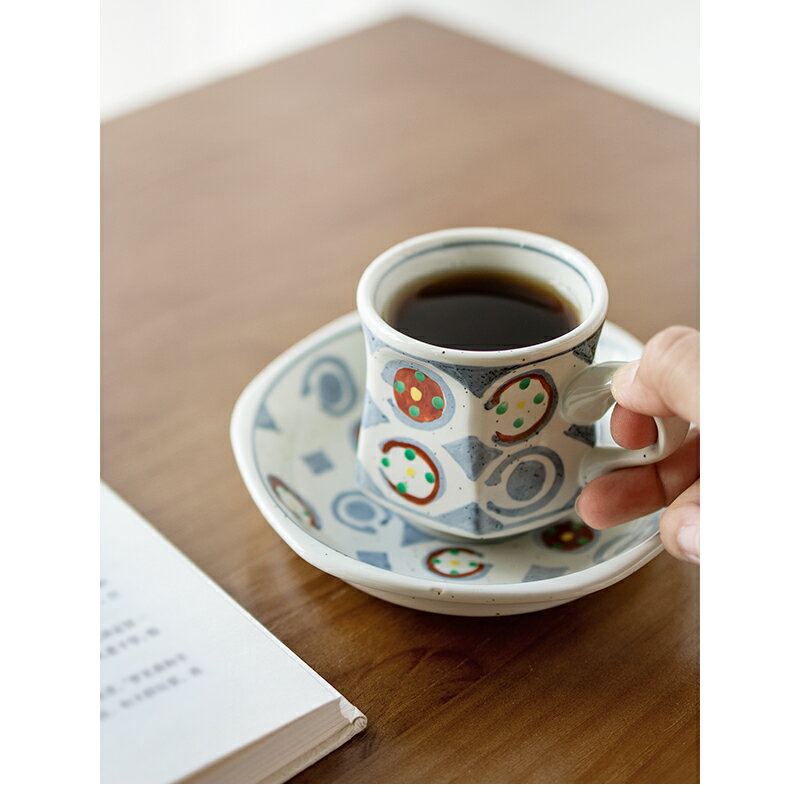 有田焼　波佐見焼　丸紋　六角コーヒー碗皿　クラフト南風