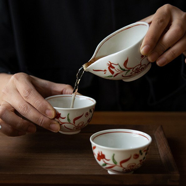 日本製　有田焼　波佐見焼　呉須赤絵　湯冷まし　泡瓶　仙茶　茶器　手描き