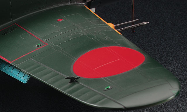 赤色フィニッシュ（半ツヤ仕上げ）