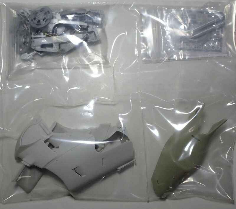 クラホビの1/12 NSR500 WGP1994 JAPAN GP#56 トランスキット T社1/12 NSR500'98 スタジオ27 ST27-TK1259｜アングル2