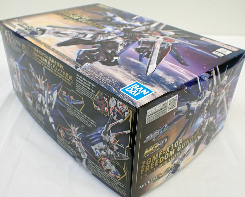 【送料込み】MGSD フリーダムガンダム【バンダイ ガンプラ 機動戦士ガンダム】