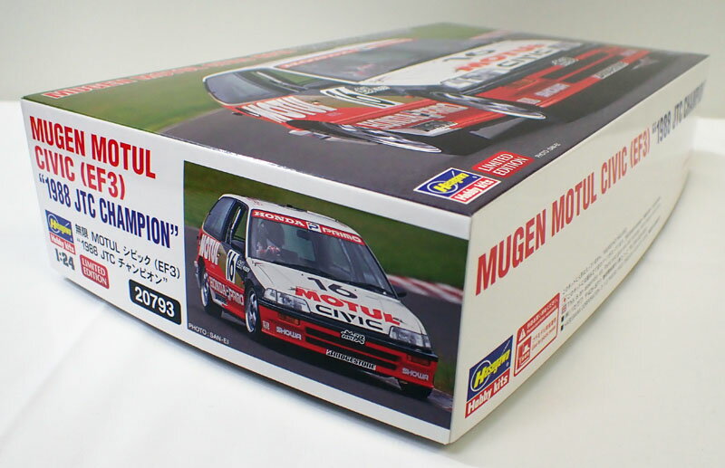 1/24 無限 MOTUL シビック EF3 1988 JTC チャンピオン ハセガワ 自動車 プラモデル 限定品 20793 1988年JTCチャンピオンマシンを再現 ボディパーツカラーはホワイト。窓の塗り分けシールが付属します。 追加プラ部品：排気管,シート,ハンドル デカール（マーキング）：1988年全日本ツーリングカー選手権 ディビジョン3クラスチャンピオン Car No.16 ドライバー：中子 修/岡田 秀樹