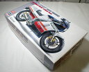 1/12 スズキ RG400Γ 前期型 “レッド/ホワイトカラー” w/アンダーカウル ハセガワ 限定品 21732