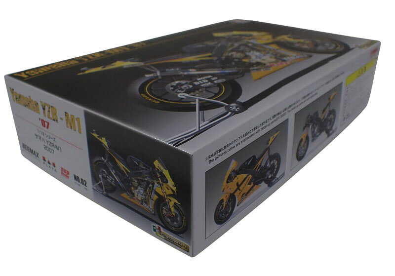 1/12 ヤマハ YZR-M1 2007 プラッツ/BEEMAX プラモデル BX13002 完全新設計・完全新金型で、2007年MotoGPに参戦したテック3 ヤマハ YZR-M1を1/12スケールで再現。玉田誠選手、シルバン・ギュントーリ選手のマーキングを収録し、エンジン、フレーム、サスペンション、配管類まで精密にモデル化したバイクモデルキットです。2007年の二輪ロードレース世界選手権、Moto-GPに参戦したヤマハYZR-M1(OWS-4)を再現したプラスチックモデル組み立てキットです。 スケールは1/12、仕上がり全長は約172mm、全幅58mmでレーシングバイクのメカニズムを詳細に再現しています。 エンジンは並列4気筒エンジンを補器類まで詳細に再現。デルタボックスフレーム形状、さらに、前後サスペンションも正確にモデル化され、メカニカルな仕上がりが楽しめます。 エンジンやフレームの各種パイピングやワイヤー類はビニールパイプなどで再現。 エンジンの取り付けやカウルの取り付けには小型の金属ビスなども使用して組み立ても確実。 マーキングは2007年にMoto-GPクラスに参戦したテック3ヤマハ・チームの玉田誠選手とシルバン・ギュントーリ選手のマーキングを用意。