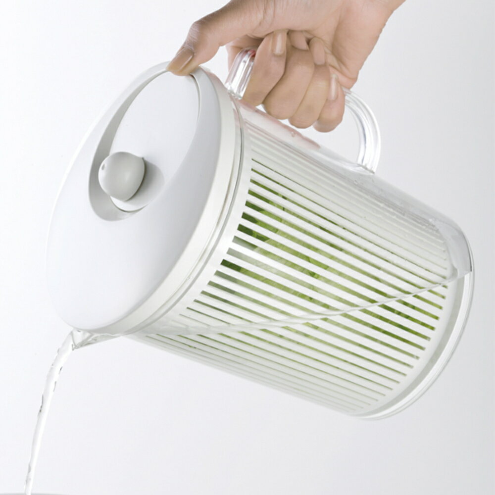 ◎【送料無料】TVで紹介された バリバリサラダ ハンディスリム 2.5L 縦19×横15.7×高さ21.5cm （サラダドライヤー・スピナー・野菜水切り器・手動・回転式） 日本製 _YK　60サイズ【送料無料、ただし北海道・九州は300円、沖縄は1,500円】 3