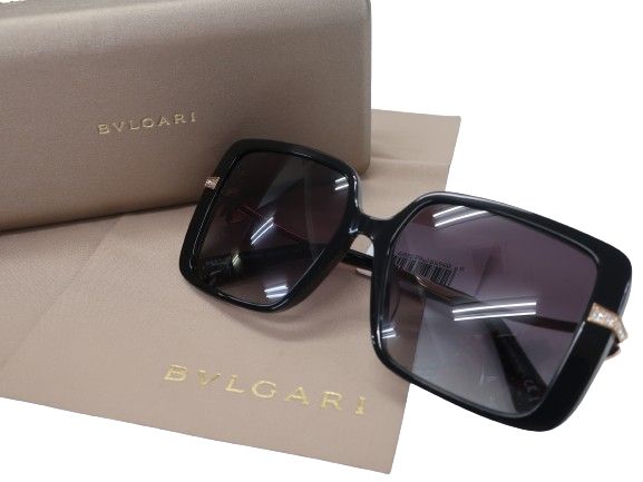 ブルガリ サングラス（レディース） BVLGARI ブルガリ イタリア製 FIOREVER フィオレバー スクエアシェイプ サングラス アイウェア 眼鏡 8243BF 定価8.4万 ブラック ゴールド 56□17 145▲120▼40319k03