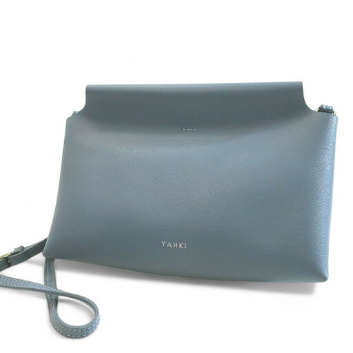 YAHKI ヤーキ CROSS BODY BAG SOFT W FACE レザー 台形型 クロスボディバッグ ショルダーバッグ 鞄 YH-507 定価2.2万 ブルー▲030▼50124k07 YAHKI ヤーキ CROSS BODY BAG SOFT W FACE レザー 台形型 クロスボディバッグ ショルダーバッグ 鞄 YH-507 定価2.2万 ブルー▲030▼50124k07