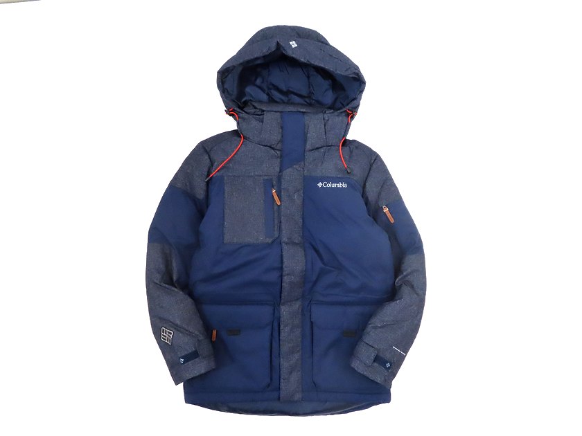 Columbia Sportswear コロンビア OMNI-WIND メランジ調切替 フード付 ナイロン ジップアップ ダウンジャケット アウトドア CU3YMG001 ネイビー チャコールグレー 90(S)-01 115(3XL)-02▲031▼30725t02Columbia Sportswear コロンビア OMNI-WIND メランジ調切替 フード付 ナイロン ジップアップ ダウンジャケット アウトドア CU3YMG001 ブルー チャコールグレー 90(S)-01 115(3XL)-02▲031▼30725t02 コメント ■ Columbia Sportswear / コロンビア スポーツウェア 1938年、アメリカ・オレゴン生まれのアウトドアブランド。 「アウトドア・アクティブ・オーセンティック・アメリカン・バリュー」をブランドコンセプトとして掲げており、ジャケットやバッグ、ブーツなど、アクティブに活動したいユーザー向けのアイテムを開発しています。 ■CU3YMG001 防風性、保温性に優れたダウンジャケットです。 フードは取り外し可能。 アウトドアシーンはもちろん、タウンユースとしてもお使い頂けます。 生産国 MADE IN VIETNAM サイズ 90(S) / 115(3XL) 実　寸 90(S)：着丈76cm 身幅54cm 肩幅45cm 袖丈61cm 115(3XL)：着丈86cm 身幅64cm 肩幅51cm 袖丈61cm 　※誤差はご了承くださいませ。 カラー ネイビー チャコールグレー 素　材 表地1 ナイロン100％表地2 ナイロン66％ ポリエステル34％裏地 ポリエステル100％充填材 ダウン75％ フェザー25％※韓国規格製品の為、品質表示はハングル表記となります。 付属品 下げ札 参考定価 - 商品状態 新品・未使用 ※韓国規格製品です。 ※韓国規格製品の為、品質表示はハングル表記となります。 ※素材特有・展示による微細な擦れや小傷、保管・梱包に伴う皺等はご了承ください。 ※サンプル画像ですので、サイズ表記はサイズ毎に異なります。 《発送地》 〒359-1166 埼玉県所沢市糀谷154-2 こちらの商品へのお問い合わせは下記までお願いいたします。 TEL：04-2946-7494 mail：info.m@komori-shoji.co.jp 商品を探す ブランドで探す >> カテゴリーで探す MEN >> カテゴリーで探す WOMEN >> お買い物ガイド 2点以上お買い上げで送料無料（沖縄・離島を除く） 14時までの決済確定で当日発送（土日祝・イベント時を除きます） お支払い方法 >> 配送について >> 返品・キャンセルについて >> 注意事項 >>