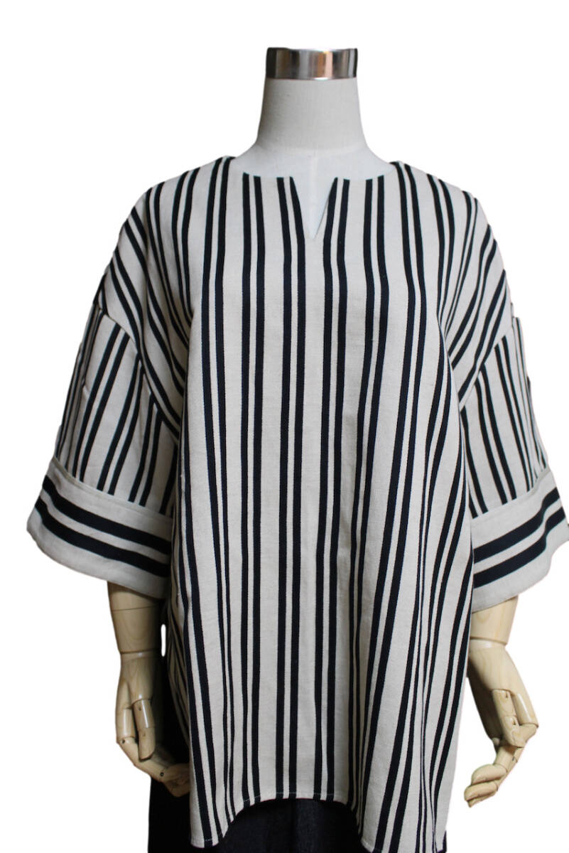 Other - [中古]ADORE アドーア　ストライプ　プルオーバーシャツ　美品