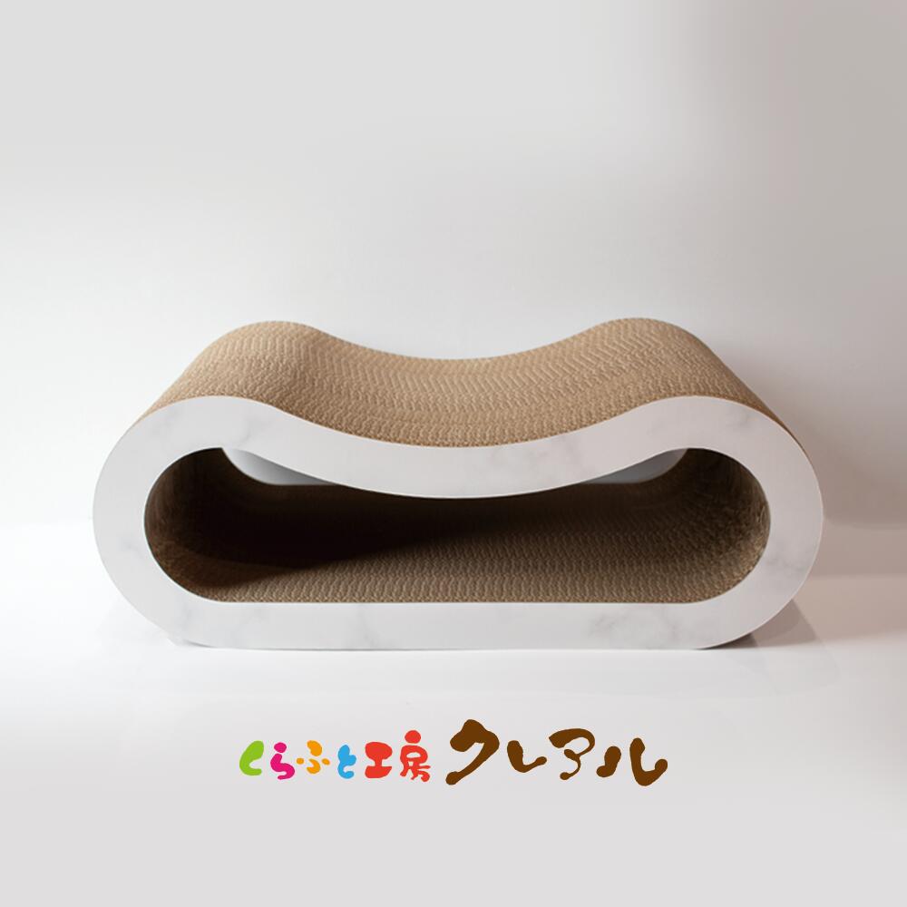 【日本製】爪とぎ 　穴あき枕　【つめとぎ 猫の爪とぎ おもちゃ 爪みがき 猫用品 段ボール タワー おしゃれ オシャレ ユニーク かわいい】 商品画像1