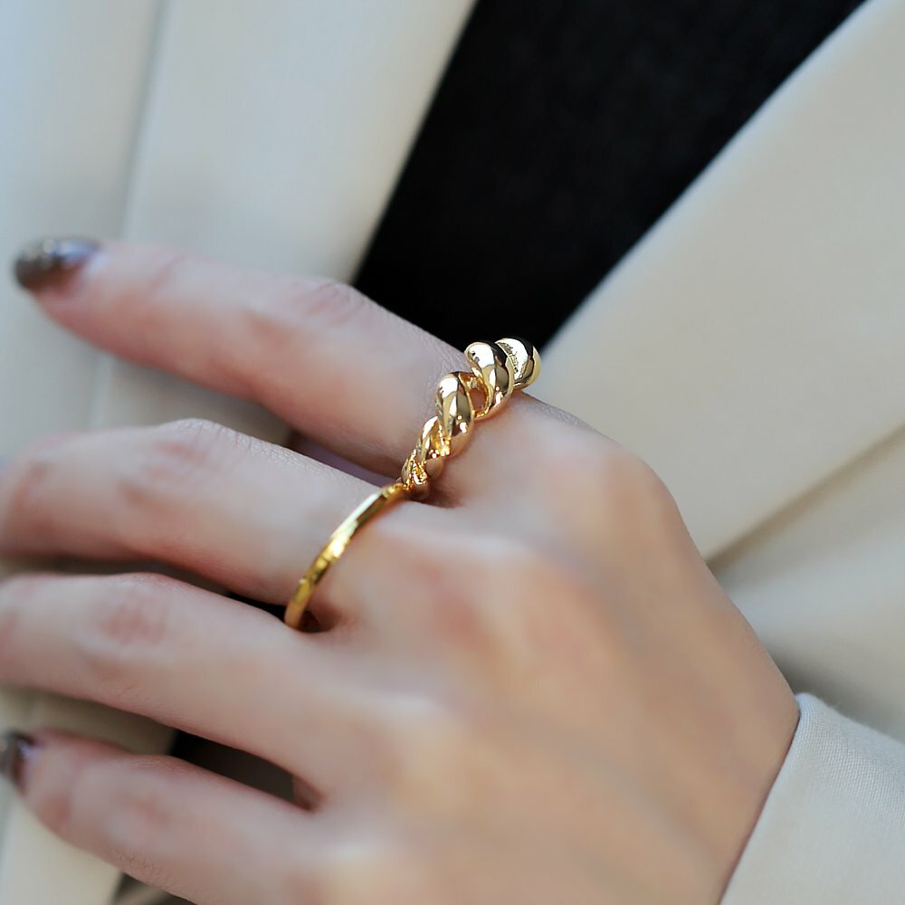 【金属アレルギー対応】リング 指輪 ニッケルフリー 18kコーティング レディース ぷっくり ツイスト オープンリング 微調整可能 メタル フリーサイズ ゴールド シルバー ピンクゴールド outlet(4.0)