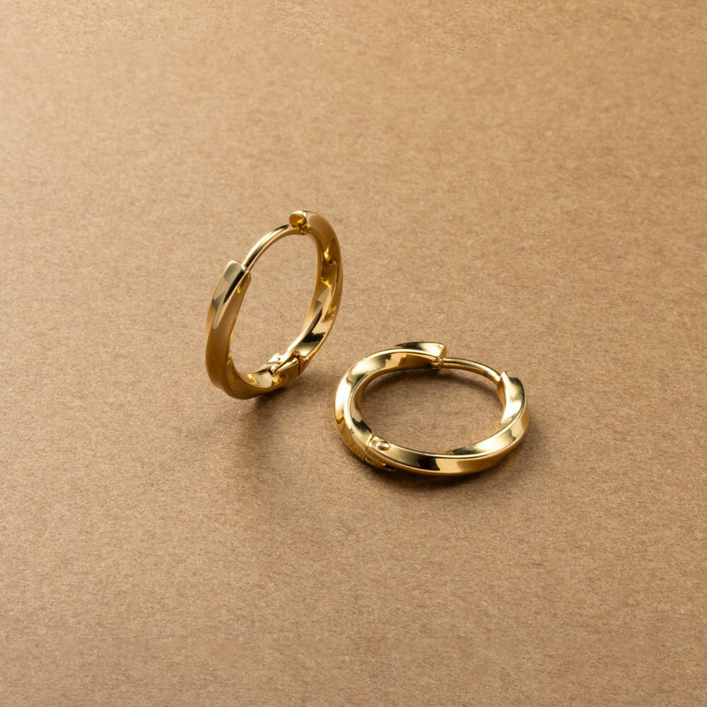 【ゆうパケット送料無料】 ステンレス製 ピアス フープピアス 金属アレルギー つけっぱなし サージカルステンレス レディース ツイスト 3サイズ キャッチレス ...