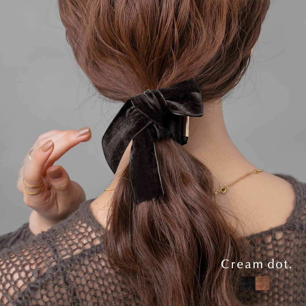 ヘアアクセサリー ヘアゴム ヘアアレンジ 髪留め まとめ髪 人気 流行 トレンド おしゃれ ブランド 女性 プレゼント ギフト