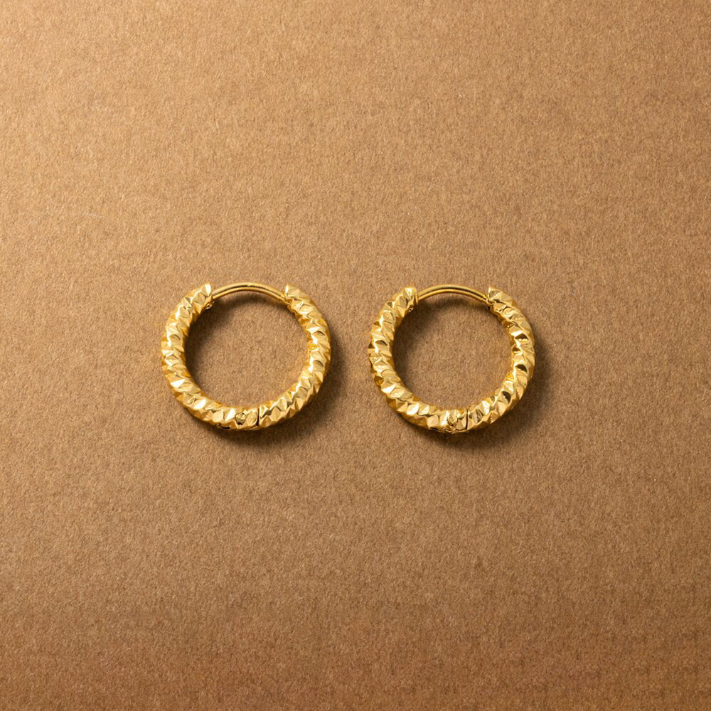 【ゆうパケット送料無料】 ステンレス製 ピアス フープピアス 金属アレルギー つけっぱなし サージカルステンレス レディース 中折れ キャッチレス 開閉式 凸凹...