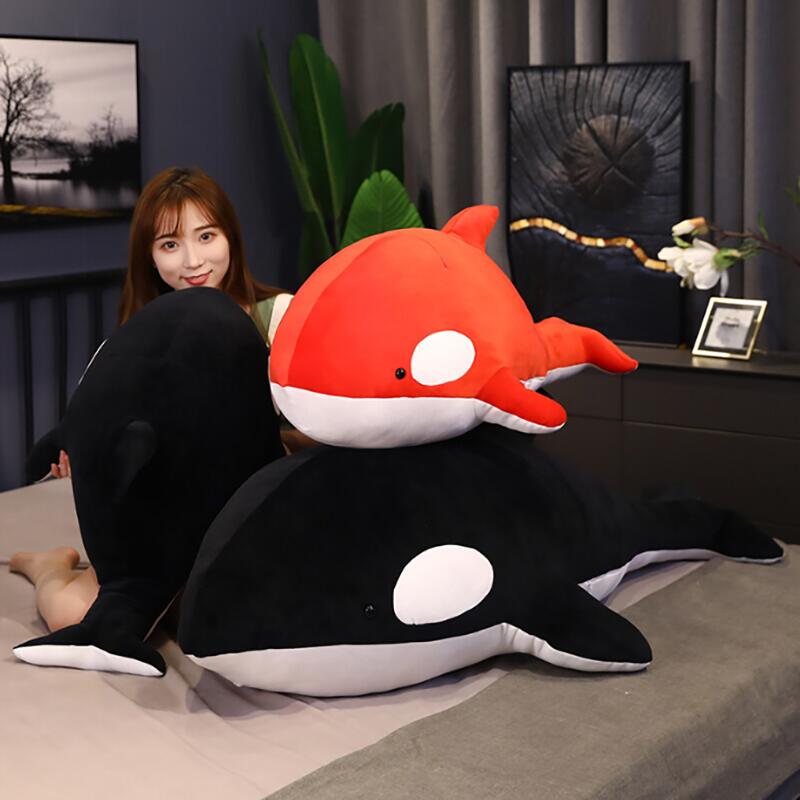 2025 新作 2色 ぬいぐるみ シャチ 海洋動物 抱き枕 柔らか ふわふわ 癒される　昼寝枕クッション 子供 彼女 友達 お祝い 誕生日 記念日 クリスマス 贈り物 ブラック レッド 60cm 80cm 100cm 130cmのサムネイル