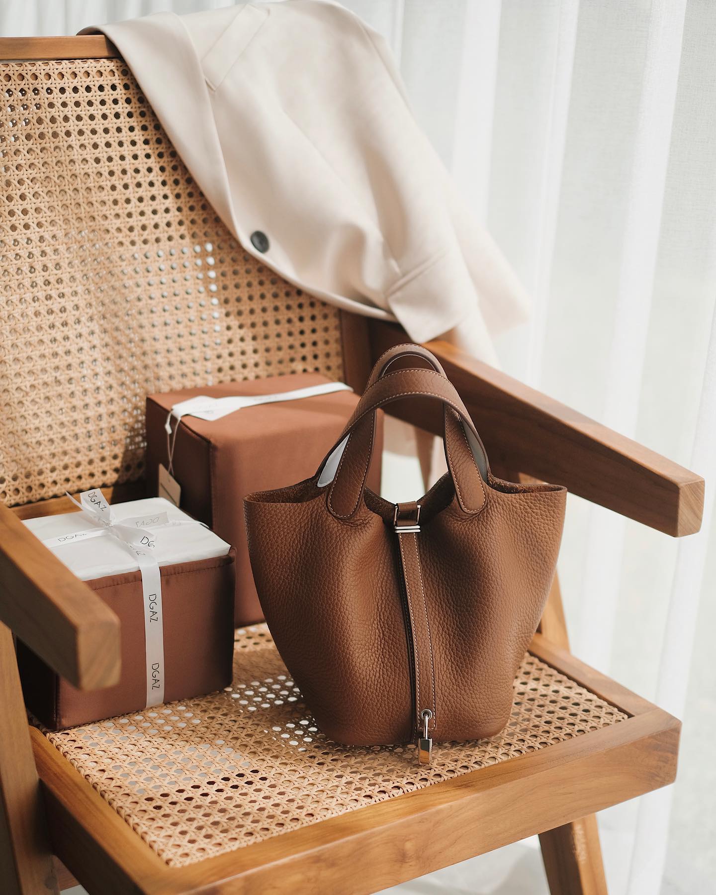 DGAZ Hermes ヘルメス ピコタン Picotin バッグインバッグ インナーバッグ バッグピロー 高級シルク サテン トートバッグ用 ブランドバッグ保護 収納 整理整頓 ギフト 贈り物 自立 形崩れない baginbag バッグオーガナイザー ピコタン18/22/26 ピコタンカーゴ18/26