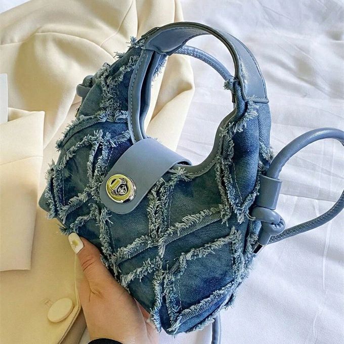 商品情報商品説明スタイル: プレッピー特徴: 軽量カラー: Blue，ベビーブルー詳細: ローヘムバッグサイズ: ミニサイズクロージャータイプ: ターンロックパターンタイプ: カラーブロック, 幾何学ストラップの種類: 調整可能タイプ: ホーボーバッグコンポジション: 100% エラスタン素材: 紙ビジネスカジュアル、軽量、ミニデニムフレイ端を施したホーボーバッグ、ティーンガール、女性、大学生、新人、ホワイトカラーコワーカー向けのオフィス、大学、仕事、ビジネス、通勤、屋外、旅行、お出かけに最適。レトロなジーンズパースです。女性用 ビジネスカジュアル、軽量、ミニデニムフレイ端を施したホーボーバッグ、ティーンガール、女性、大学生、新人、ホワイトカラーコワーカー向けのオフィス、大学、仕事、ビジネス、通勤 5