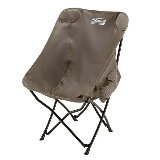 【使用シーン】 アウトドア、キャンプ、BBQはもちろん、ベランダ、バルコニー、ガーデンなどでも人気です。 コンパクトに収納できるので、運動会、スポーツ観戦、釣りなどにも活躍します。 【心地よい座り心地】生地全体で身体を支え強度のあるスチール製フレームで荷重を受け止めるので、まるでハンモックに包み込まれるような座り心地のロースタイルチェアです。 【コンパクト収納】シートの生地はフレームから取り外し可能。フレーム上部を差し込み式ジョイントにすることで収納サイズがコンパクトになります。収納ケース付き。 【サイドポケット】吊り下げ式サイドポケットの表側は携帯電話など身の回りのものを収納できる仕切り付きポケットになっています。裏側はチェアの収納ケースなどをしまっておける大型ポケットになっています。 【COLEMAN GREEN LABEL】地球の未来を守るため、環境配慮素材※を使用し社内基準をクリアした製品を“COLEMAN GREEN LABEL"として認証しており、環境に配慮した素材を使用した商品となっております。