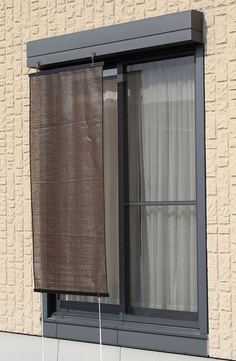 ワタナベ工業省エネ日差し対策スクリーン「ル・ソレイユ」ブラウン(幅90x高さ180cm)SN-9018