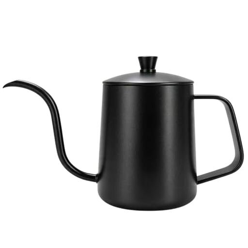 コーヒー、お茶 使いやすい: こちらのドリップポットは、内側に目盛りが付いているため、コーヒーケトルをご自宅やアウトドアで使用することができます。たとえ身の回りにコーヒースケールがなかったとしても、必要な水量を正確にコントロールすることができます。とても便利なデザインです 安定したコーヒーポット: コーヒー やかんの蓋には3つのツメが付いており、正確にかみ合うため、注ぐ時に傾けすぎても蓋が落ちません 安全なドリップケトル: やかん おしゃれの蓋には温度計を差し込める通気口が付いており、熱を排気してやけどを防げるだけでなく、温度計を差し込んでいつでもお湯の温度を確認できるようになっています(製品に温度計は含まれていません) 持ち運び簡単: キャンプ 珈琲ポットの満水容量は580mlで、2〜3人分の容量があり、持ち運びが簡単で、アウトドア、キャンプ、紅茶、日本茶、コーヒーなどに使用できます 定番のケトル コーヒー: 最も定番のコーヒー ドリップポットのデザインはそのままに、食品グレードのステンレスを採用しました。表面にテフロン加工を施しており、腐食や錆に強く、熱伝導が速いのが特徴です。