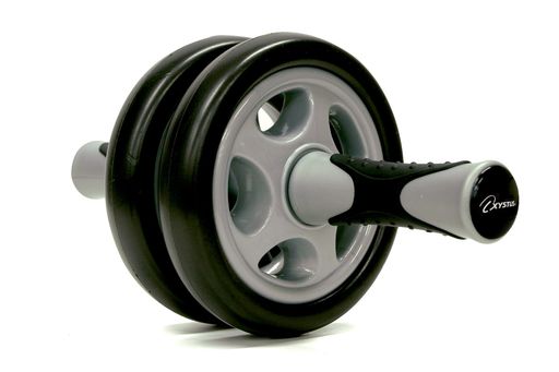 サイズ : グリップ幅30xホイール直径15cm 重さ : 400g 主材 : ポリプロピレンホイール、グリップPVC(鉄芯入り) 品番 : H-7218 屋内用 /台湾製 下半身ホイール直径が小さく運動効果さらにアップさせる全身筋力強化グッズ。腹筋、背筋、腕などを鍛えたい方におススメのアイテム。