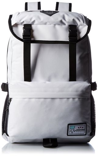 タテ:47cmXヨコ:28cmXマチ:13cm 表地:ナイロン