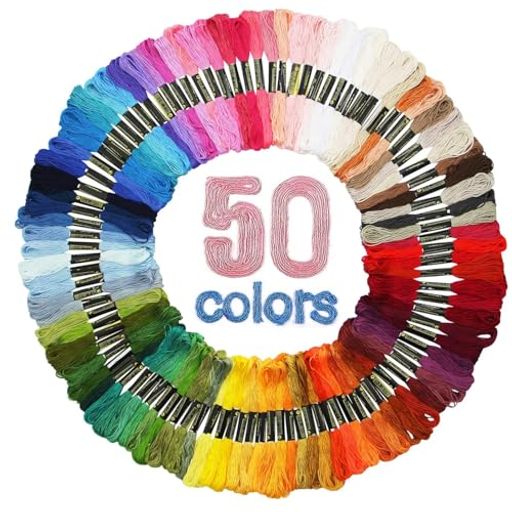 🎨【50色のカラーバリエーション】厳選された50色の刺繍糸セット。基本色から人気色までをバランスよく配したカリキュラム構成で、初心者でも迷わず作品作りがスタートできます。100色セットでは色選びに戸惑う方にも最適なボリュームです。 ✨【プロ仕様の糸品質】高品質のポリエステル綿混紡糸を採用。独自の撚り技術で毛羽立ちを抑え、スムーズな引き味を実現。優れた色持ち性で、洗濯や日光にも強く、作品を長く美しく保ちます。 🧵【 使い勝手の良さ】各糸には見やすいカラーラベル付き。コンパクトに巻かれた糸は絡まりにくく、色番号順に簡単に整理できます。糸端のほつれ防止加工で、使うたびにきれいな状態をキープ。 📏【 実用的なサイズ設計】8mの長さで6本綴りの実用的なサイズ設計。1本取りなら繊細なステッチに、まとめて使えば丈夫な縫い目に。糸の太さを自由に調整できるので、クロスステッチから刺し子まで、幅広い手芸作業に対応。絡みにくい特殊巻き取り加工で、初心者でもストレスなくお使いいただけます。 🎭 【 マルチクラフト対応】刺繍はもちろん、ミサンガの編み糸としての強度、刺し子の丈夫さ、手芸作品のアクセントまで。