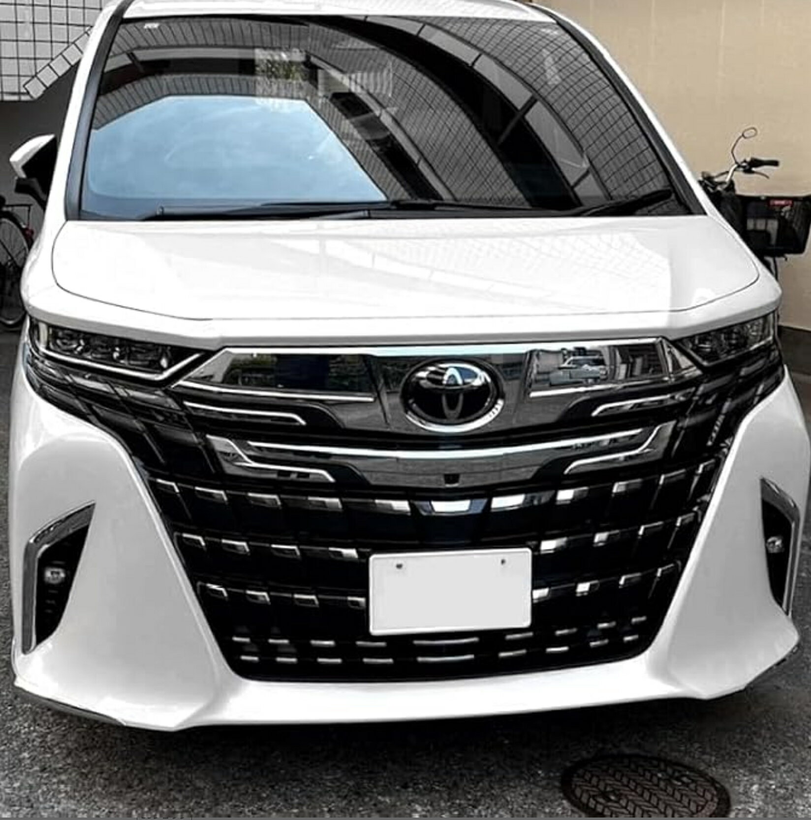 トヨタ アルファード 40系 フロントバンパー グリルガーニッシュ メッキ 18