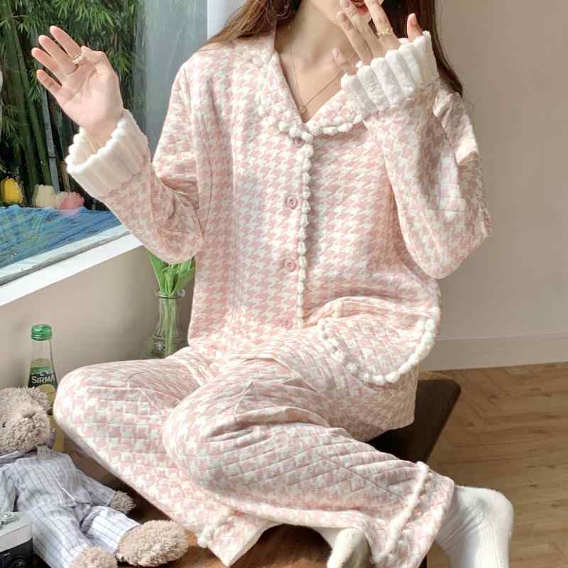 授乳パジャマ 授乳服 前開き 長袖 綿100% キルティング 秋冬用 マタニティ パジャマ 上下セット 千鳥格子 保温 暖かい コットン 厚手 授乳口付き ウエスト調節機能 産前 産後 兼用 ルームウェア 部屋着 入院準備 出産準備 冷え対策 柔らかい