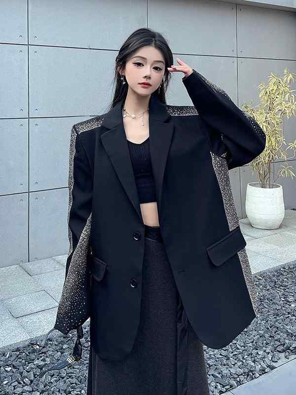 乐天商城 - レディース ブレザー 春秋 高級感 ゆったり フィット ラインストーン 装飾 テーラードジャケット スーツ 上着 通勤 ストリート コーデ