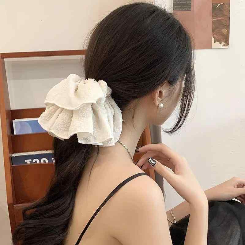 樂天商城 - ヘアリング 女性用 花柄 ドット柄 ふわふわ ボリューム シンプル エレガント 低めポニーテール ヘアゴム かわいい 日常使い 柔らかい素材
