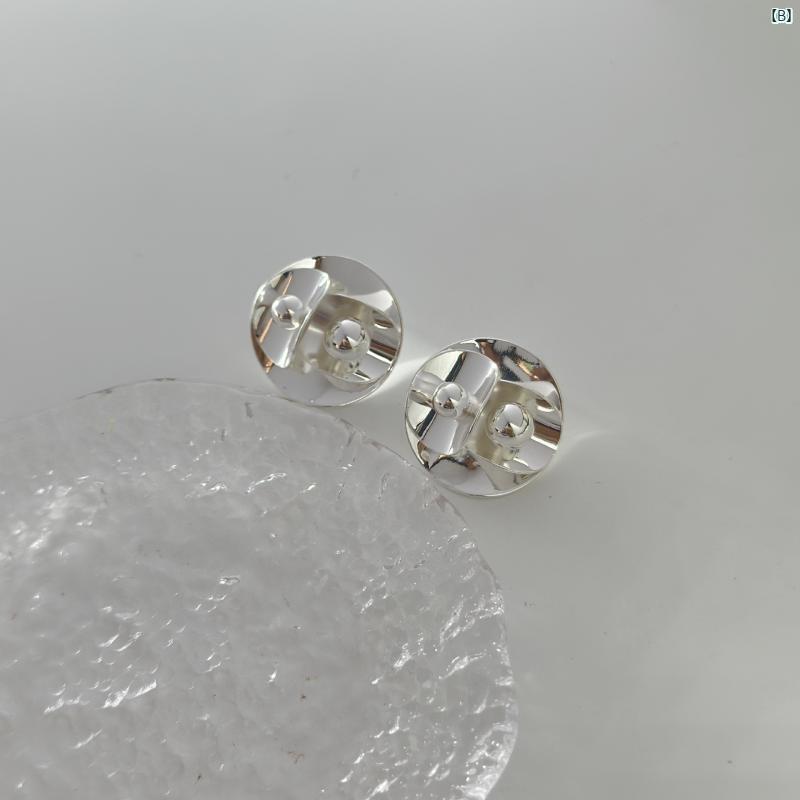 ピアス 金属 不規則形状 クール 欧米 冷淡スタイル 誇張 高級感 秋冬 万能 軽量