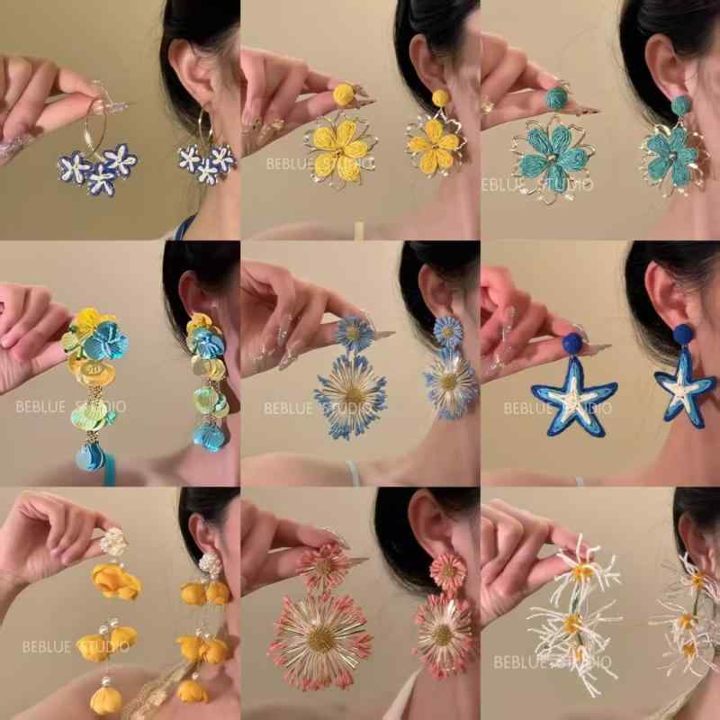 ピアス レディース アクセサリー 花 フラワー 編み込み 花モチーフ 軽い 軽量 スパンコール タッセル 揺れる 耳飾り ジュエリー ゴージャス 高級感 リゾート デート お出かけ 大人かわいい おしゃれ エレガント カジュアル パーティー イベント 華